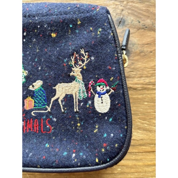 Talbots Wristlet Christmas Animals Embroidered Navy Zip Bag NWOT 90s Y2K SoHo - Picture 4 of 6